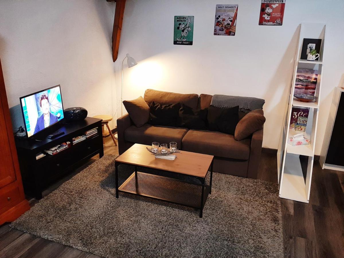Studio L'Independance Apartman Buchelay Kültér fotó